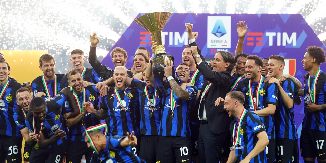 Inter-Lazio 1-1, rivivi la diretta: Dumfries replica a Kamada, poi la festa Scudetto