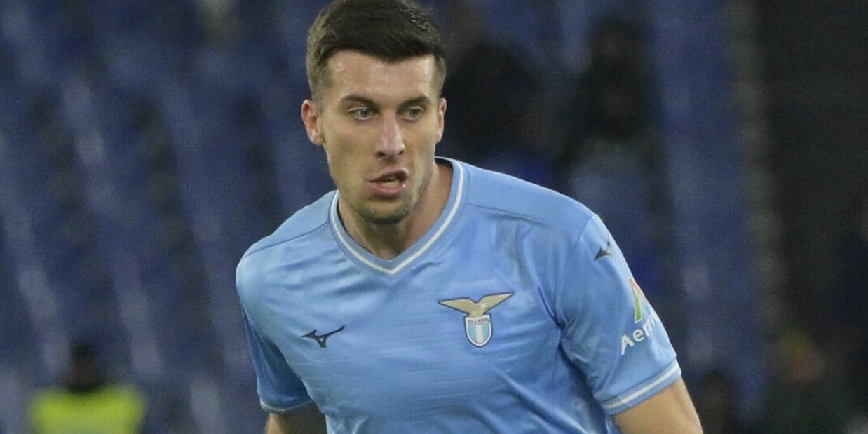 Lazio, l’agente di Casale: “Problemi con Sarri? Vi spiego cosa è successo” Lazio, l’agente di Casale: “Problemi con Sarri? Vi spiego cosa è successo”