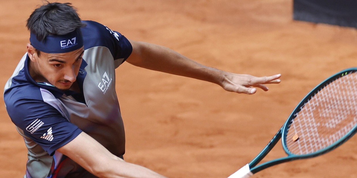 Roland Garros, subito quattro italiani in campo e l'esordio di Alcaraz