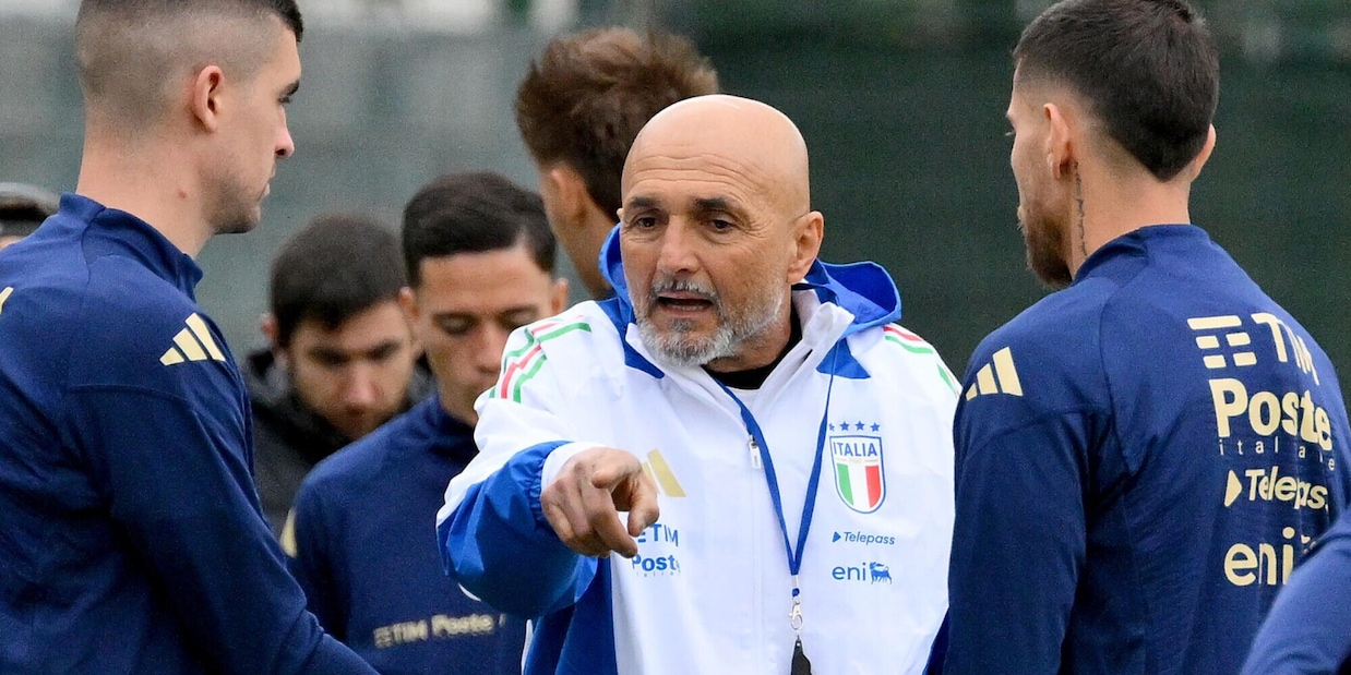 Italia, domani mattina l'ultimo allenamento a Coverciano e nel pomeriggio la partenza in charter per la Germania