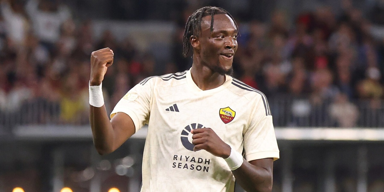 Abraham, futuro in bilico con la Roma: piace in Premier, tutti i dettagli