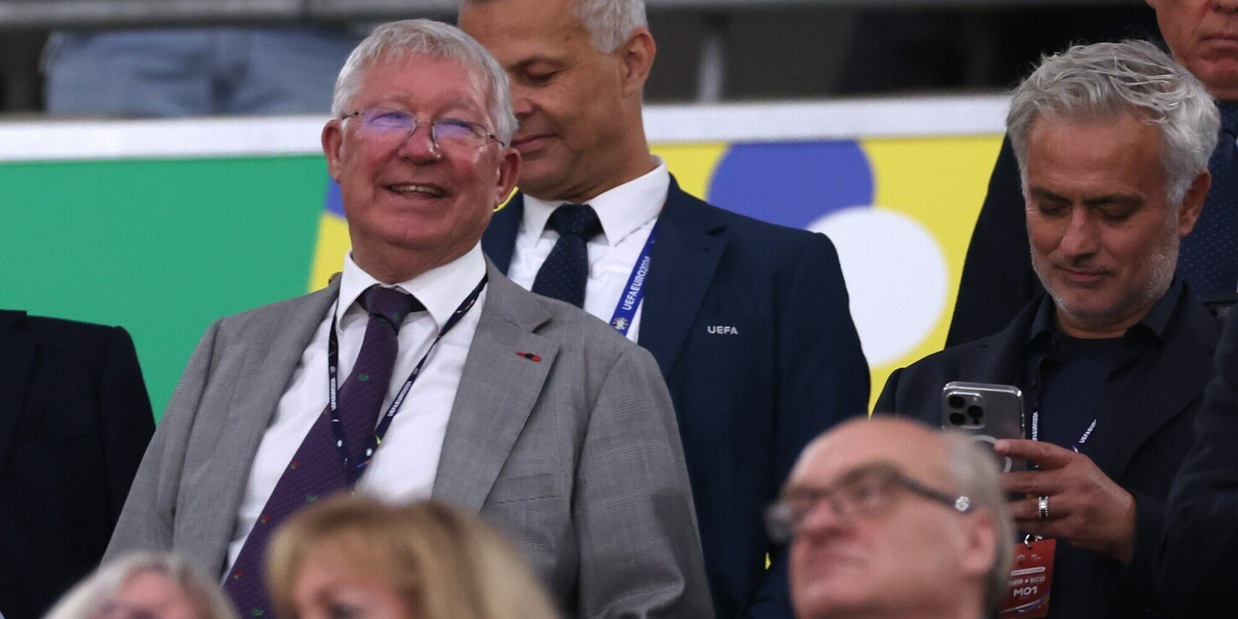 Euro 2024, Mourinho e Ferguson insieme in tribuna all'Allianz Arena Euro 2024, Mourinho e Ferguson insieme in tribuna all'Allianz Arena