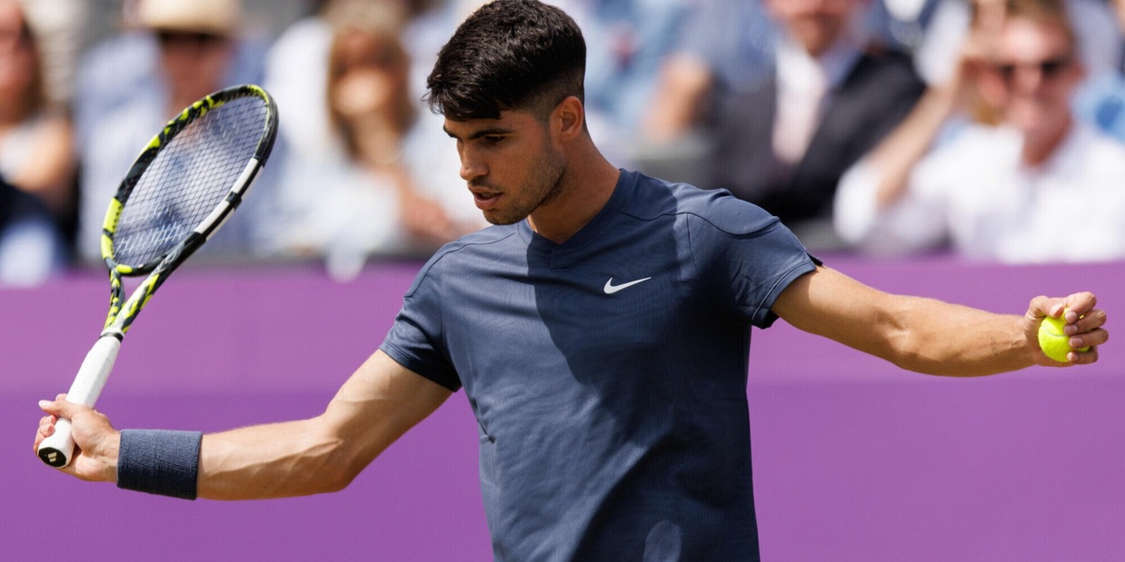 Alcaraz eliminato da Draper al Queen's: sorpasso di Djokovic nel ranking