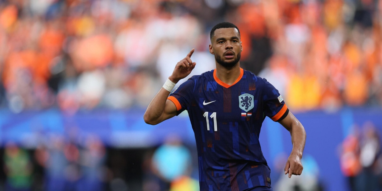 Olanda-Francia, leadership in palio. Dumfries-Theo, scintille sulla fascia