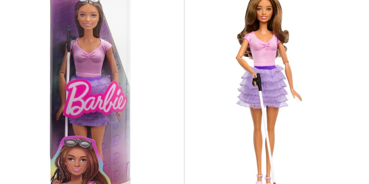 Mattel lancia la prima Barbie cieca con bastone