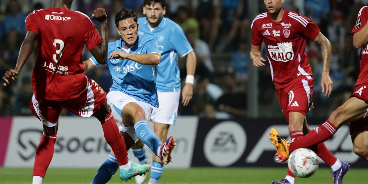 Napoli-Brest 1-0: Raspadori regala la vittoria in amichevole a Conte