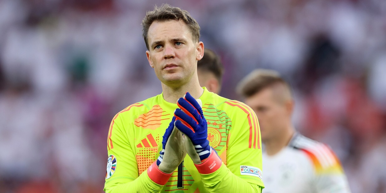 Neuer lascia la Germania: "Non è stata una decisione facile" Neuer lascia la Germania: "Non è stata una decisione facile"