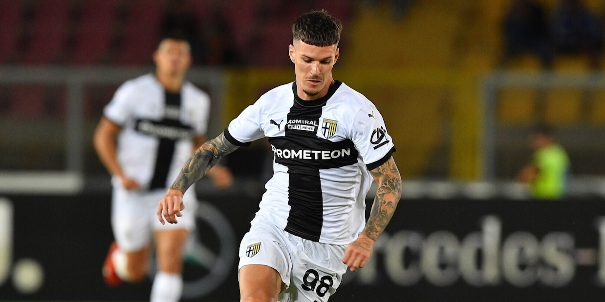 Pronostico Parma-Cagliari: tra ribaltoni e secondi tempi al cardiopalma