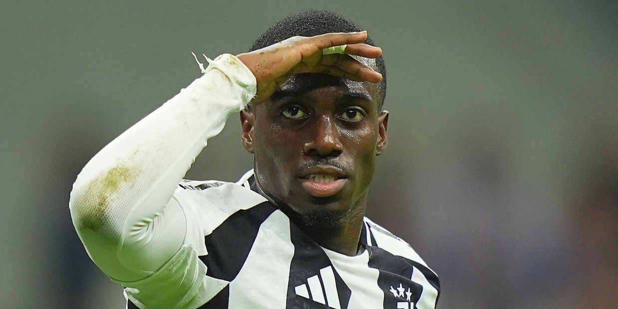 Weah fermato in aeroporto con la Juve: ecco cos'è successo