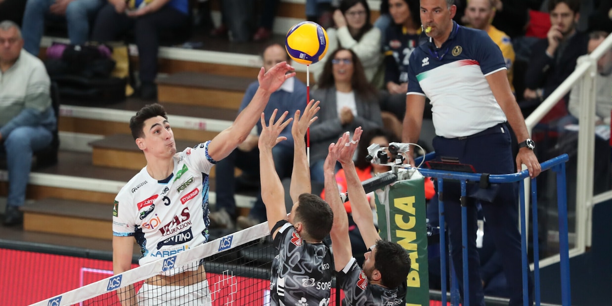 Trento soffre ma doma Padova