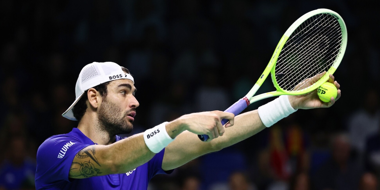 Spondilolisi, che cosa è la patologia di cui soffre Berrettini: sintomi e cure