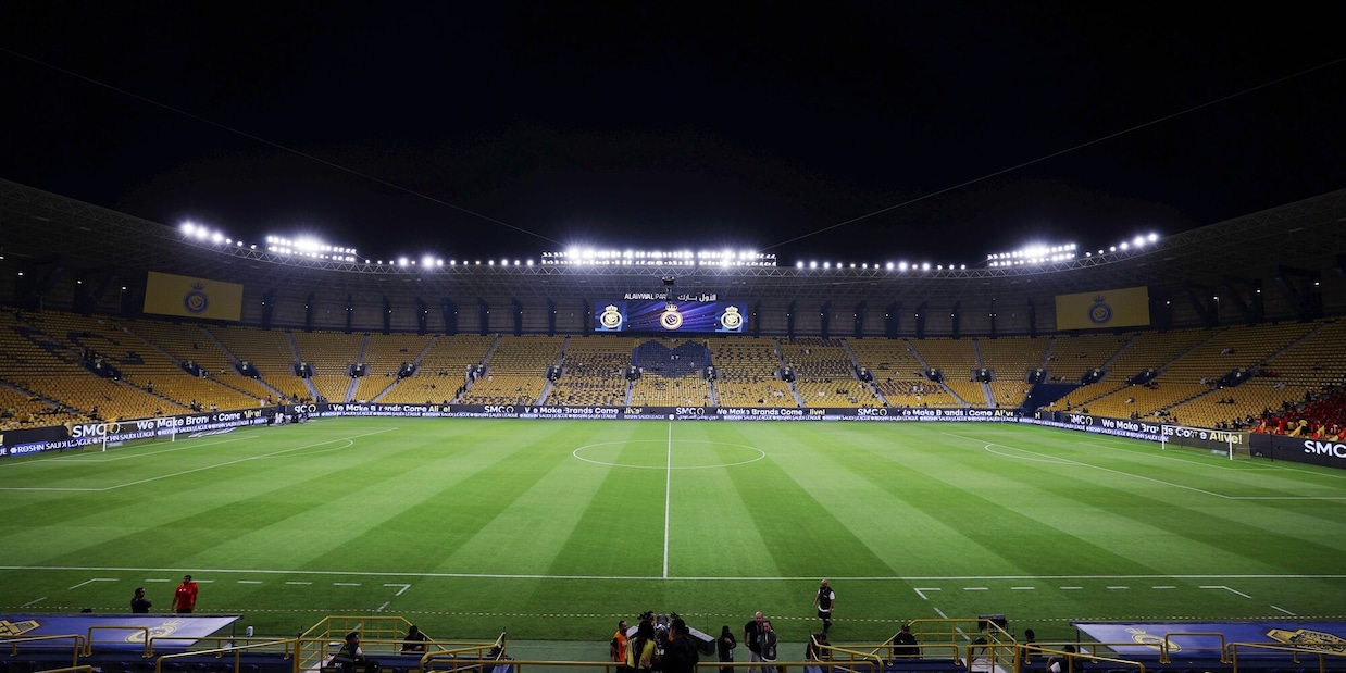 Incredibile in Arabia, offerti 50 mila dollari per giocare a calcio: i dettagli