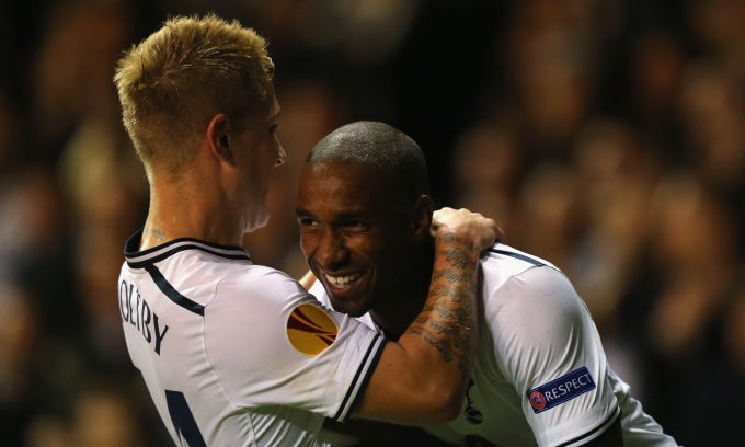 Calciomercato Tottenham, Defoe al Toronto, raggiunge Bradley