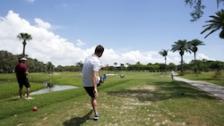 FOTO Chic e pop sullo stesso campo: arriva il calcio-golf