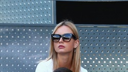 FOTO A Madrid la bella Ester fa il tifo per Berdych