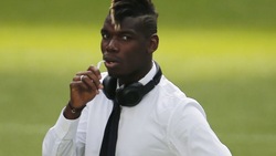 FOTO Juve, al Bernabeu Pogba con il lecca lecca. Tevez, che occhiali!