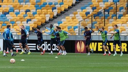 FOTO Dnipro, rifinitura anti-Higuain per la sfida con il Napoli