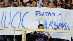 FOTO Fiorentina-Siviglia, trofeo al Franchi; i tifosi: «Io ci credo»