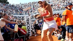 FOTO Sharapova, festa senza limiti: champagne e sorrisi al Foro!