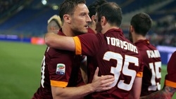 FOTO Roma-Udinese 2-1: rimonta giallorossa con Nainggolan e Torosidis