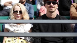 FOTO Ibra e la bella Helena: che tifo al Roland Garros!