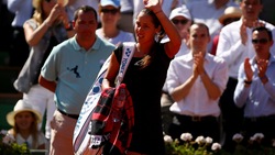 Ivanovic ko, Safarova prima finalista a Parigi