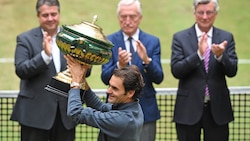 Halle, trionfo Federer, ko Seppi