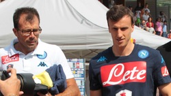 Chiriches arriva a Dimaro: che entusiasmo dei tifosi