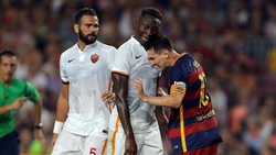 Messi, testata a Yanga Mbiwa