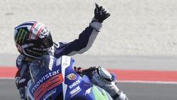 MotoGP Misano, Lorenzo da record in pole