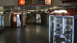 Crollo nella metro A a Roma, città in tilt