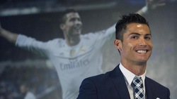 Ronaldo, che festa con mamma Maria Dolores e Cristiano Jr!