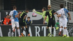 Il Chievo riagguanta il Verona: Castro risponde a Pisano