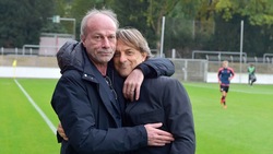 Youth League Roma, che abbraccio tra Sabatini e De Rossi