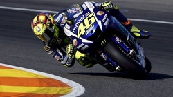 MotoGp Valencia, seconde libere: Lorenzo il più veloce, Rossi quarto