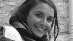 Attentati Parigi, in ricordo delle vittime