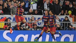 Real Madrid-Barcellona 0-4, festa blaugrana. Benitez ko