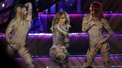 Jennifer Lopez, danza sexy a Los Angeles
