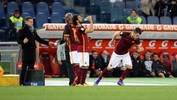 Roma-Palermo, Strootman torna in campo e l'Olimpico lo applaude