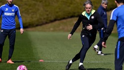 Inter, Mancini show in allenamento!