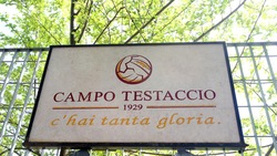 Lo storico Campo Testaccio: qui i tifosi della Sud seguiranno il derby Lazio-Roma