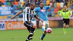 Udinese-Napoli 3-1: Higuain e Sarri espulsi, gli azzurri crollano