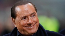Milan, Berlusconi contro Mihajlovic: i tifosi lo insultano
