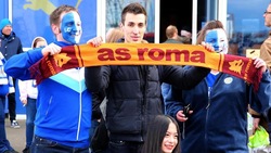 Leicester, una sciarpa della Roma per Ranieri