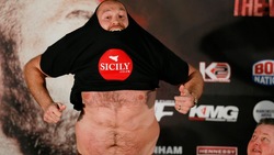 Boxe, la pancia di Fury... è uno spot per la Sicilia?