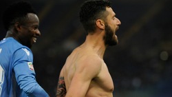 Lazio, per Candreva gol e spogliarello