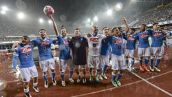 Napoli, azzurri in Champions e Higuain da record: che festa al San Paolo!