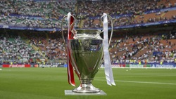 Champions League, ecco la Coppa: chi la alzerà?