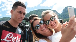 Napoli, per Callejon giornata di selfie con i tifosi