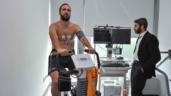 Juventus, Higuain sbarca allo J-Medical per le visite mediche